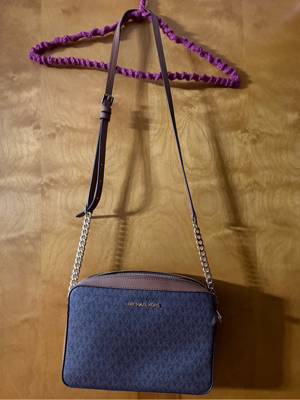 Michael Kors Logo Crossbody